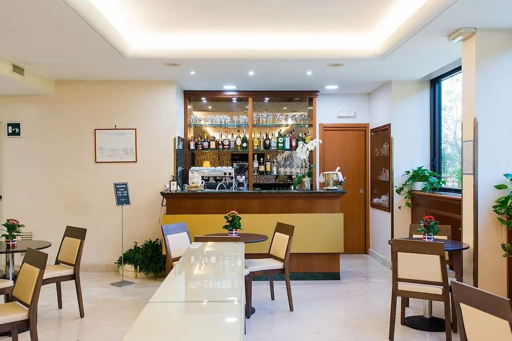 Hotel The Brand Ρώμη 4*,
